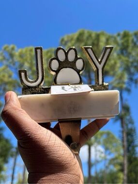 JOY Paw stocking Clip Accent - White and Gold (2)pcs
